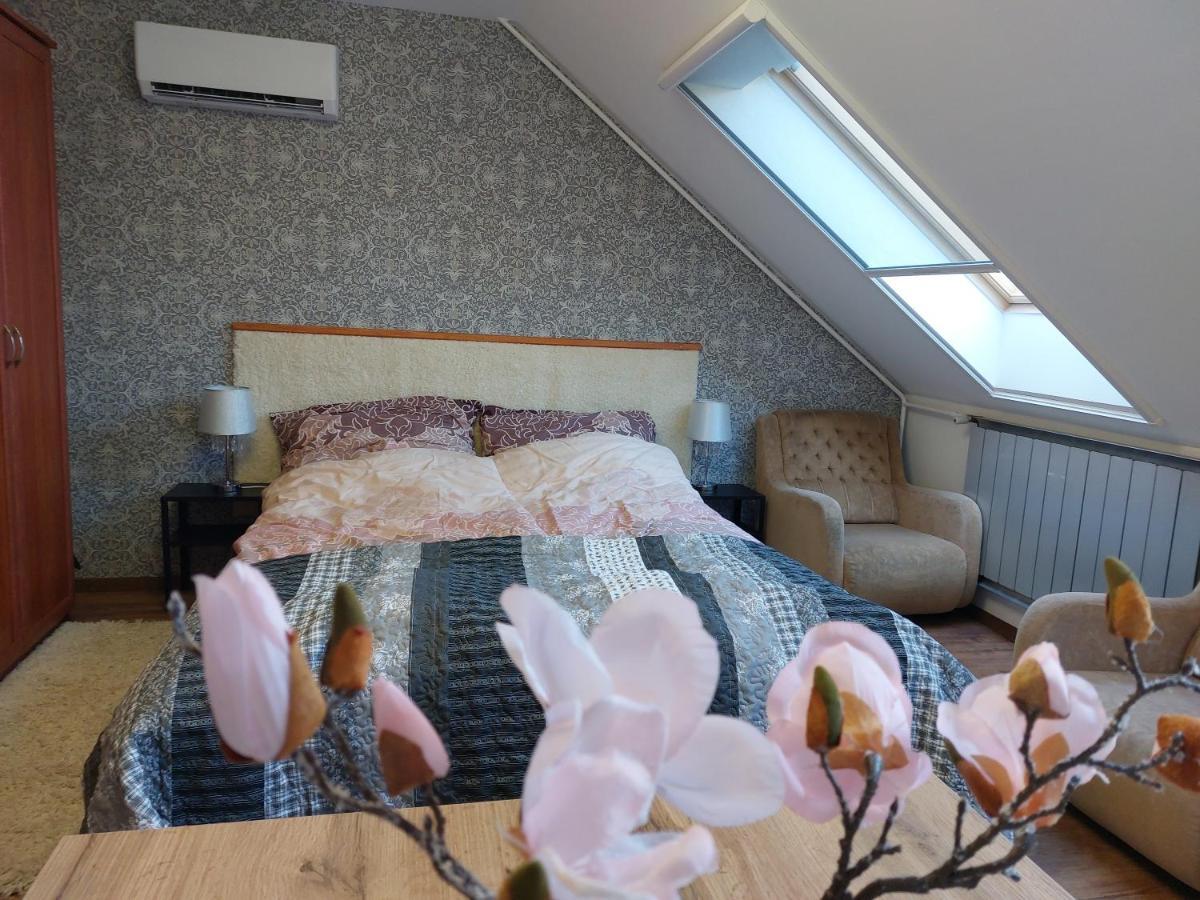 Summer House Apartman 데브레첸 외부 사진